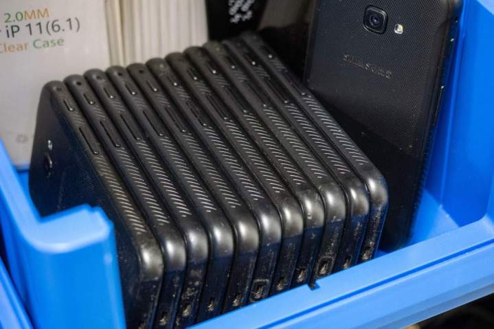 Vente d'accessoires informatiques et téléphones mobiles Lyon